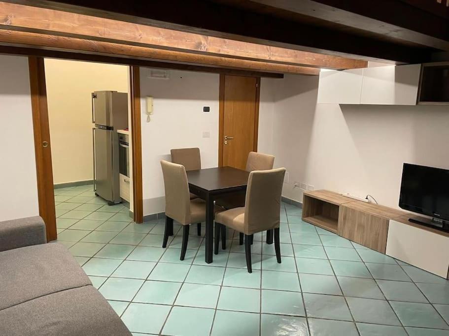 Civico 13 Apartment Бишелие Екстериор снимка