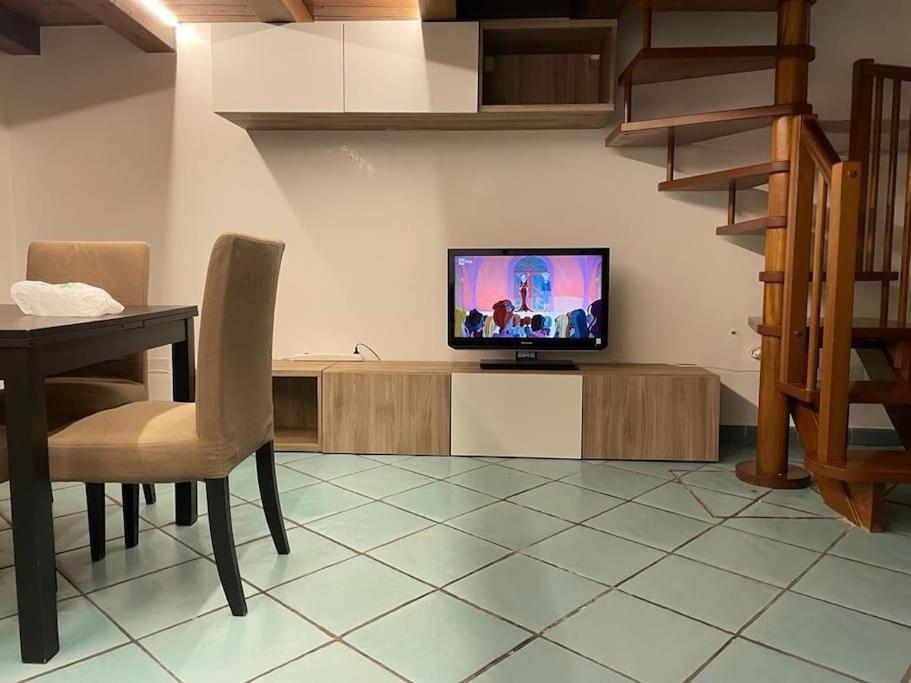 Civico 13 Apartment Бишелие Екстериор снимка